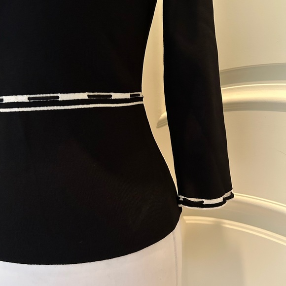 Nwot Ziani  Couture black and white knit top with knit rope details - Picture 2 of 4